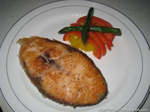 果酱三文鱼配芦笋的做法