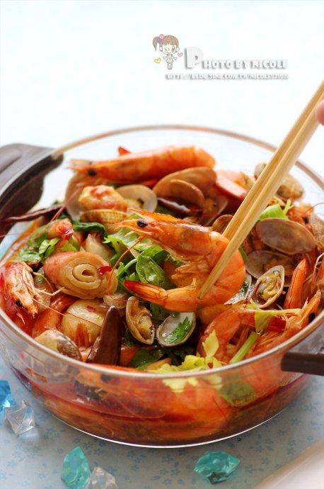 香辣海鲜锅的做法