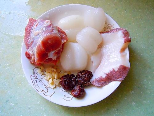 海底椰响螺肉汤的做法