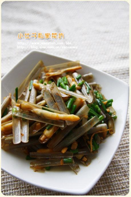 韭菜花炒竹蛏的做法