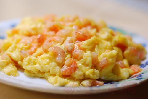 虾仁炒蛋的做法