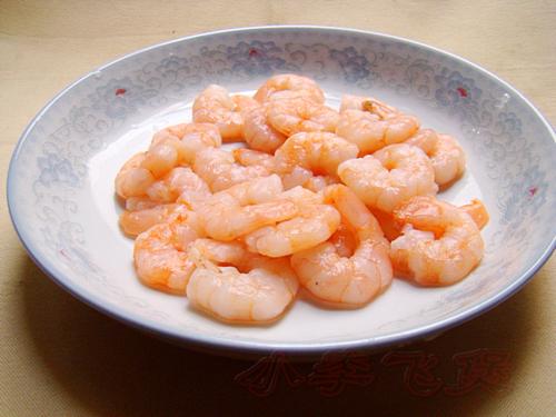 虾仁炒蛋的做法