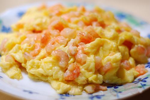 虾仁炒蛋的做法