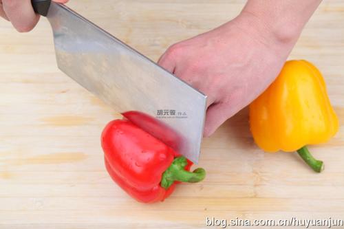 韭菜彩椒炒虾仁的做法