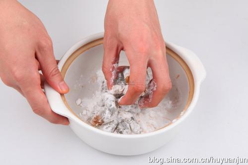 韭菜彩椒炒虾仁的做法