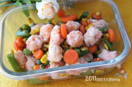 虾球烩什锦杂蔬的做法