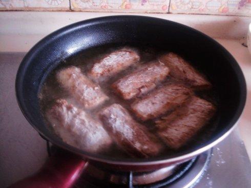 ���ں������������