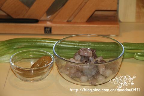 酱瓜虾仁的做法