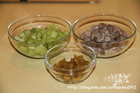 酱瓜虾仁的做法