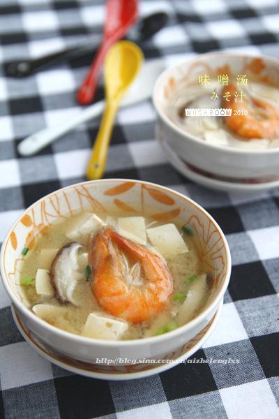 海鲜味噌汤吧的做法