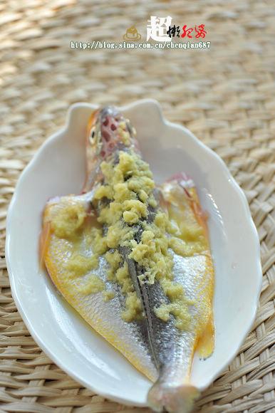 姜汁黄花鱼的做法