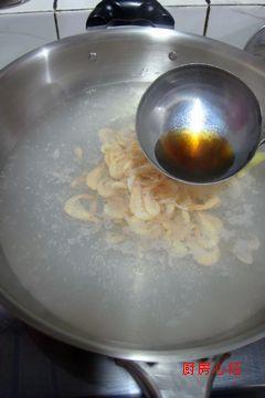 海白虾泡饼的做法