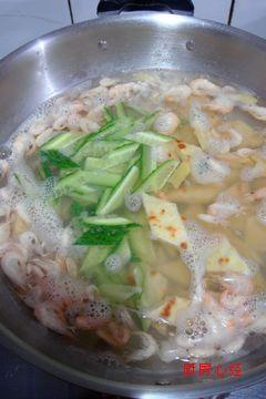 海白虾泡饼的做法