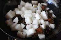 萝卜大闸蟹的做法