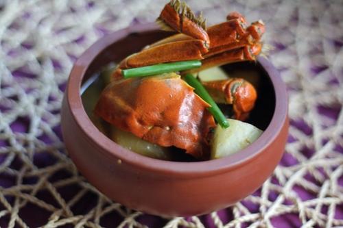 萝卜大闸蟹的做法