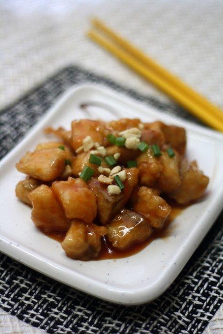 泰汁沙司鳕鱼的做法