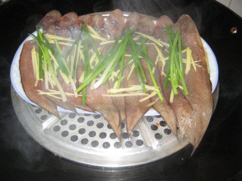 清蒸龙利鱼的做法