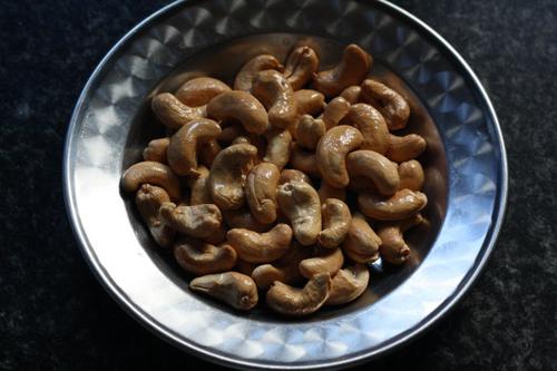 腰果炒虾仁的做法