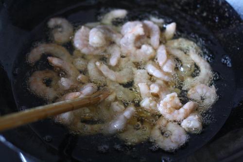 腰果炒虾仁的做法