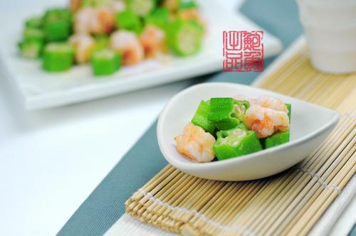 秋葵炒虾仁儿的做法