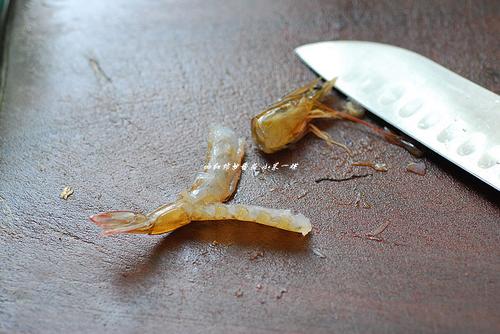 蕨根酸辣虾的做法