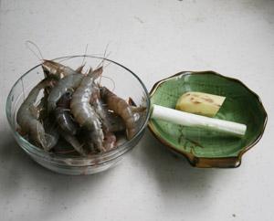 烹虾段的做法