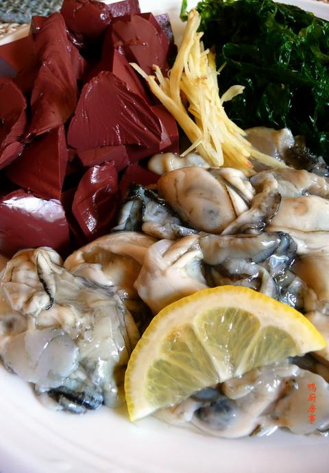 紫菜牡蛎猪血汤的做法