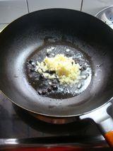 避风塘炒带鱼的做法