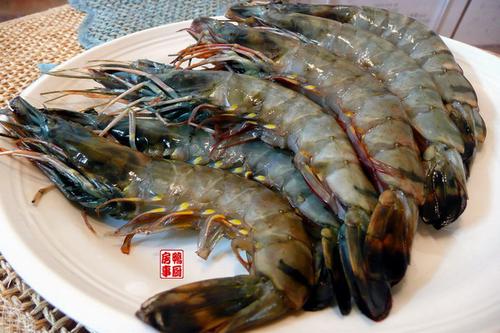 白灼虾球的做法