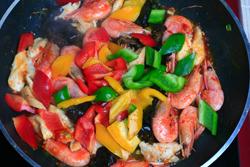 ��ɫ����Ϻ������