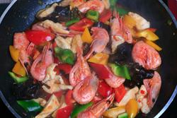 ��ɫ����Ϻ������