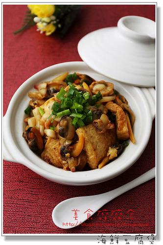 海鲜豆腐煲的做法