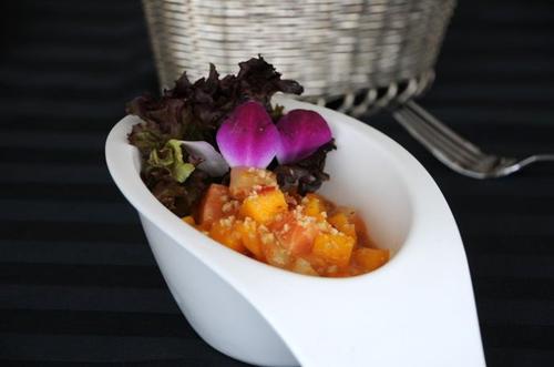 芒果泡菜三文鱼的做法