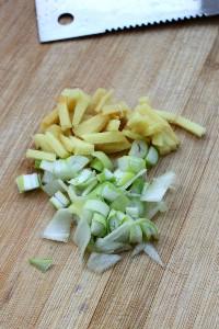 海蛎子豆腐汤的做法