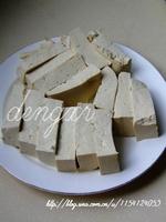 黄花鱼炖豆腐的做法