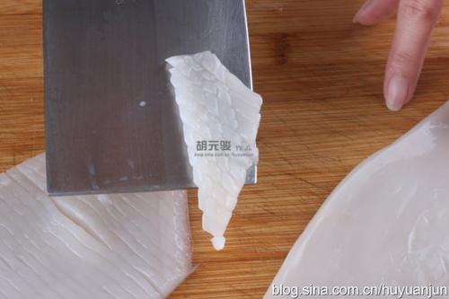 胜瓜木耳炒鲜鱿的做法