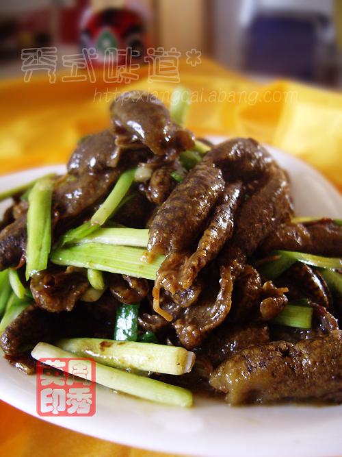 鸡汤焖海参的做法