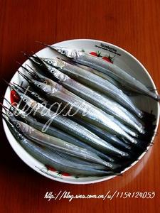 辣椒孜然烤针鱼的做法