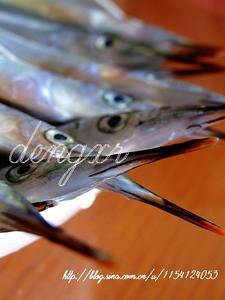 辣椒孜然烤针鱼的做法