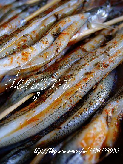 辣椒孜然烤针鱼的做法