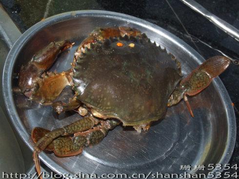 冬至膏蟹火锅的做法