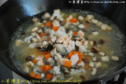 海鲜烩油条的做法