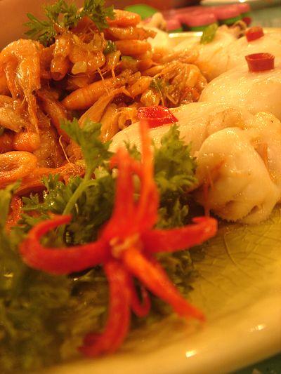 河虾爆墨鱼仔的做法