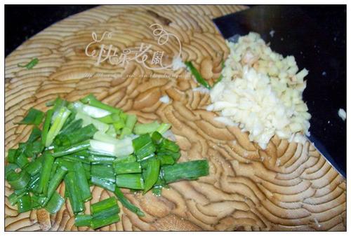 鸡蛋炒虾仁的做法