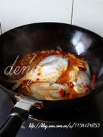 豆瓣酱烧镜鱼的做法