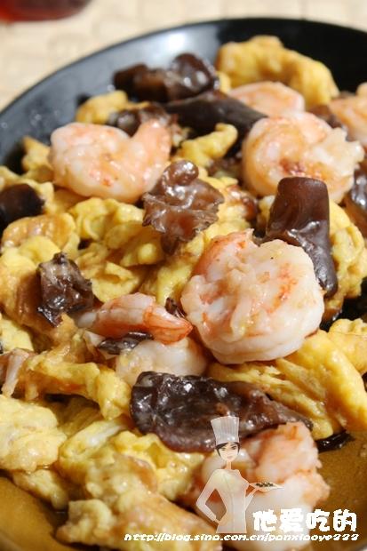 鲜虾木耳滑蛋的做法