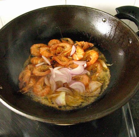 鲜虾炒粉丝的做法