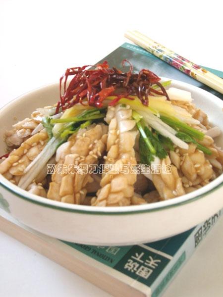 白灼鱿鱼卷的做法