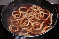 石锅牡蛎鱿鱼豆腐汤的做法