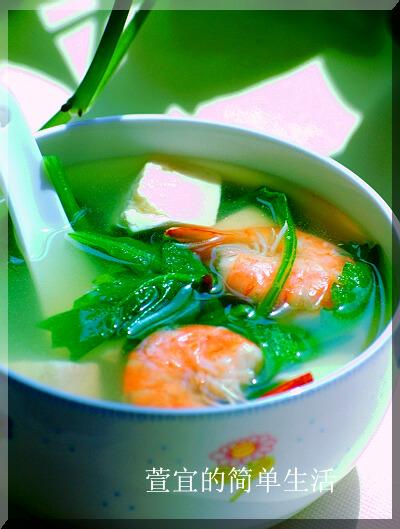 萝卜苗虾仁豆腐汤的做法
